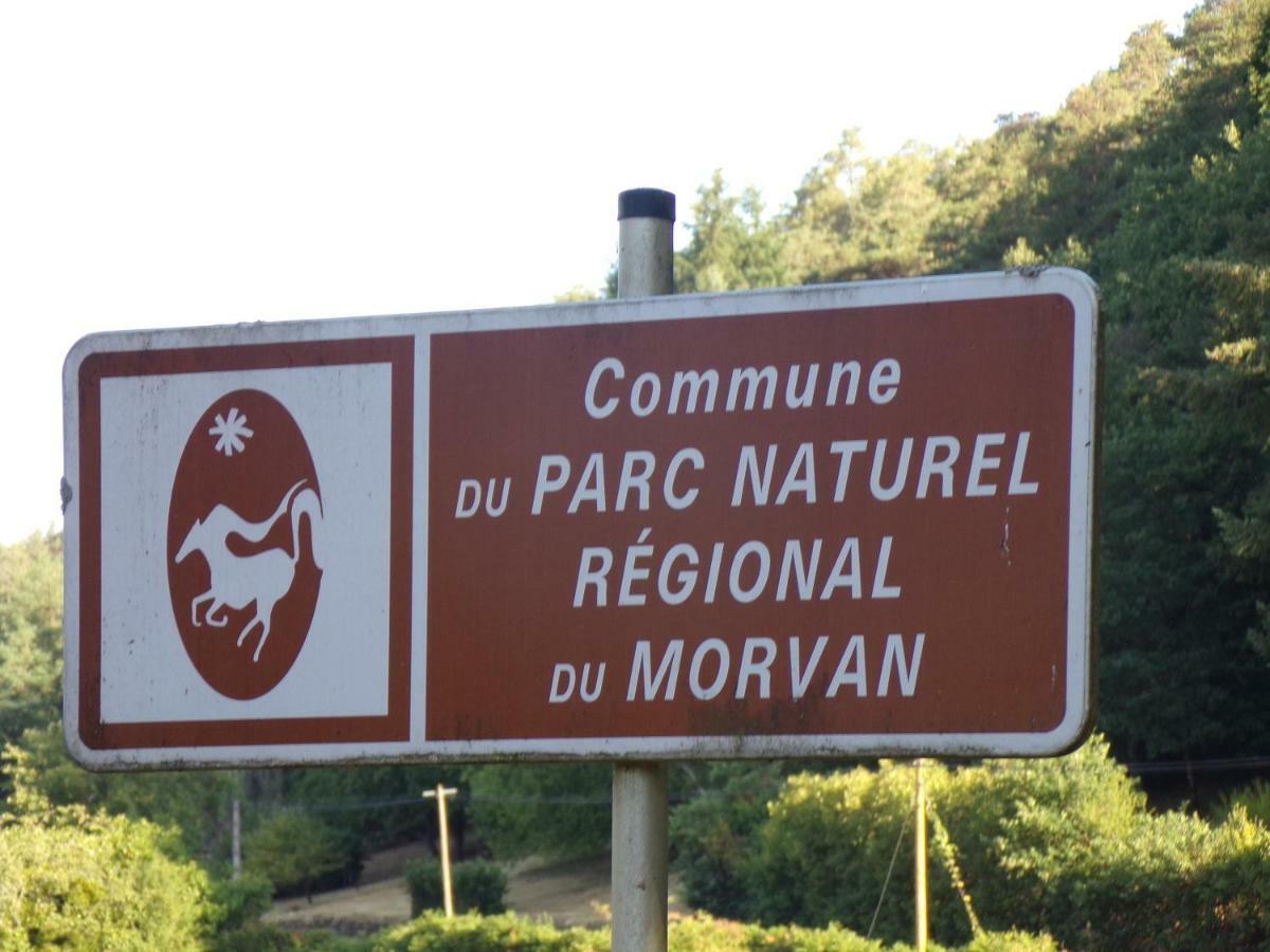 Gite "La Meluzine" Au Bord De La Riviere, Avallon, Vezelay, Morvan Magny  エクステリア 写真